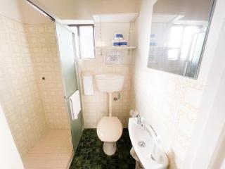 Spacious Heritage Bungalow for Large Groups - 4