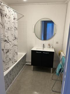 F2 cosy entre Disney et Paris - 4