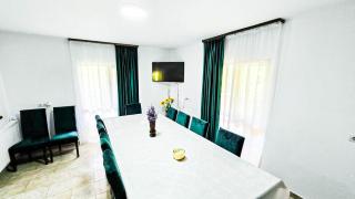 Cabana din Deal - - 3