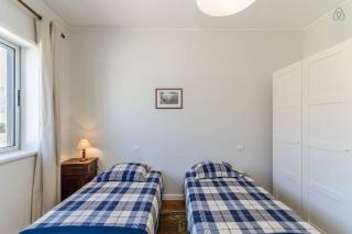Apartamento Com Vista Para O Mar - Porto - 1