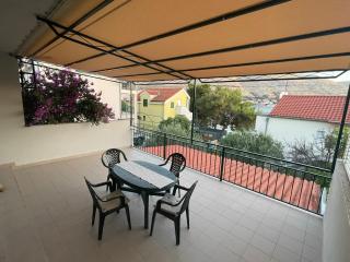 Bougainvillea Sea view apartment - Grebaštica - 0