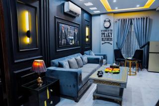 The Peaky Blinders Apartment by Phoenix - Lahore - 0