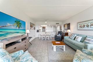 Island House A104 - Direct Ocean Front - 3