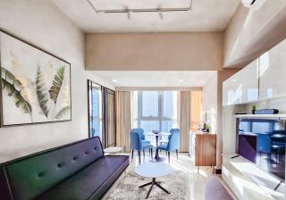 LUXESTAYSMNL STYLISH FAMILY 2BR SUITE POOLGYM 400MBPS WIFI NETFLX Amazing City View - Manila - 0