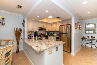 Sea Winds 56 Beachside Retreat - 7