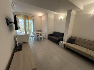 Bright new apartment between beach and city centre - 8