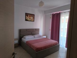 Centrum Apartment - Saranda - 5