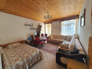 Hida Guest House - Gjirokastër - 1