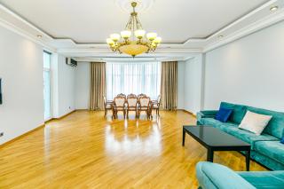 Star apartment in AF Centr 14 - Baku - 0