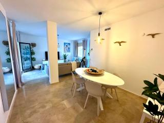 Beachfront & Sea View Holiday Apartment - Sea, Mountains and City Right in Front of You - Bahia de Casares - 4