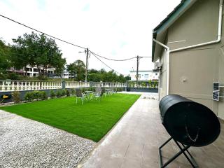 BNB Country Homestay, Rawang - 16 pax, pool, huge garden - Rawang - 7
