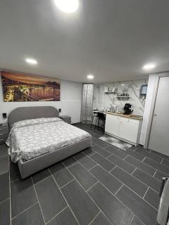 Red&Def - Naples - 0