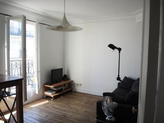Private Room with Bathroom in Sunny Flat - París - 8