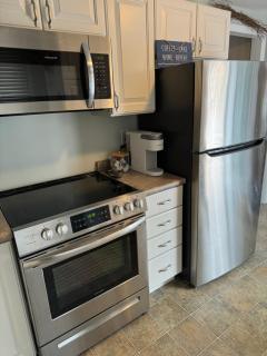 Charming Lake Community Bungalow - Barnstead - 1