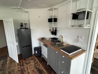 2 ZKB 65 m2 komplette Wohnung - Bad Friedrichshall - 2