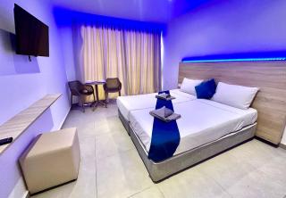 Sun Plaza Suites - Adults Only - 3