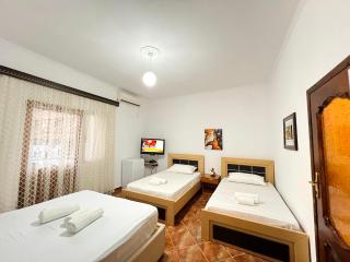 Villa EnSalv Berat - Apartment - Room - Penthouse - Berat - 5