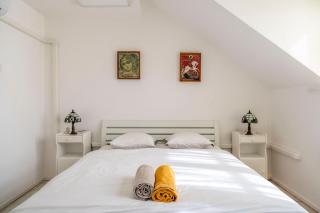 Zsuzsa Apartmanház - 2