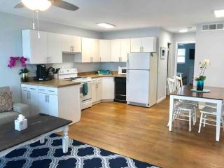 Sailfish Suites - 11 - pet friendly - Stuart - 7
