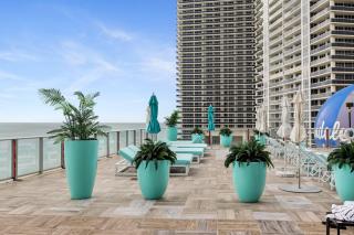 Stunning Ocean Front Work remote high speed WiFi - Hollywood - 1
