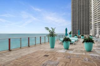 Stunning Ocean Front Work remote high speed WiFi - Hollywood - 2