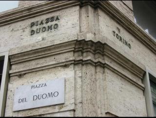 A due passi da Piazza Duomo - Milan - 2