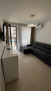 Polar Star 106 B in Saint Vlas - 7