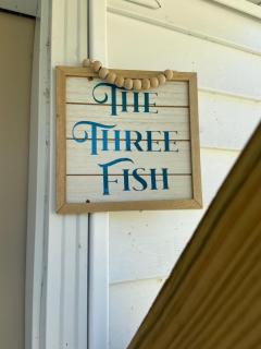 Beach House - The Three Fish - Newport - 6