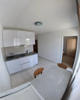 Apartment Bogdan 2 - Povljana - 6