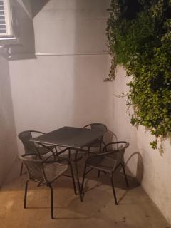 Apartments Luka - Ubli - 8