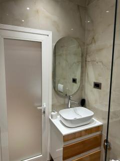 Home To Go Studio Apartament - Tirana - 9