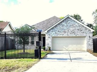 Stunning 3BR Home Near Downtown Houston - Sleeps 8 - Houston - 7