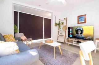 North Burleigh Miami Ocean Escape - Gold Coast - 3