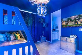 Awesome 9BR Villa by Disney w Theater Pool Games - 2