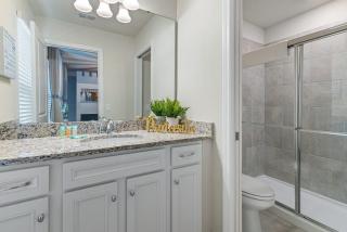 Awesome 9BR Villa by Disney w Theater Pool Games - Davenport - 2