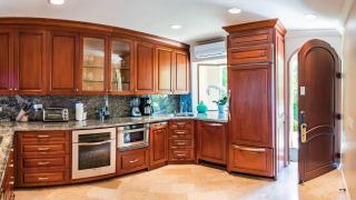 Palms 5 Luxury Beachfront Villa - 2