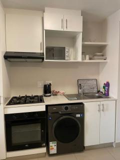 Durban uMhlanga, free parking, Fast Wifi, 5 min walk to gateway, 5 min drive to ocean mall with pool - Durban - 8