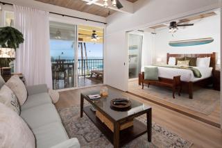 Ocean-front penthouse, sunsets, whales, surfers! Newly remodeled! - Kailua-Kona - 6
