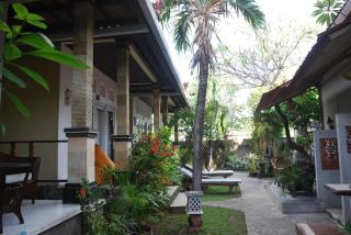 Dalum Homestay - Amed - 8