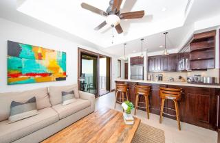 360 Splendor 105F-Ocean View Residence-Breakfast - 4