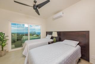 Casa De La Perla, Ocean View 4 Bedroom Home - 5