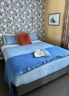 Le Riva bed AND breakfast by the beach - Whanganui - 4