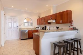 Sunrise 48- 3 Bedroom Ocean View Penthouse Condo - 6