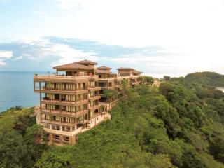 360 Splendor 406-Ocean View Condo-Breakfast Included! - 3