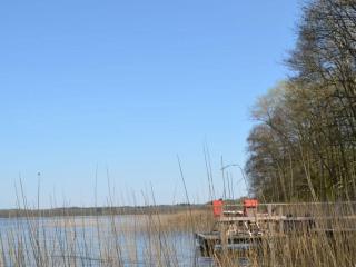 on the lake Comfortable holiday residence - - 3