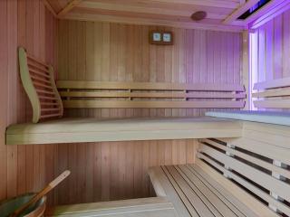 Holiday Home in Friesland near Canal & Lake - 0