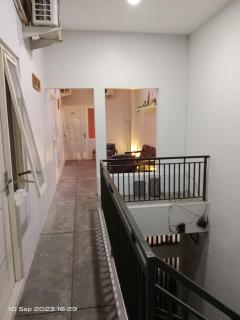 Cozy Guest House Osborn Malang - Blimbing - 2