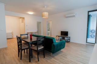 Lagoon Park Apartments with Beach View - Bucharest - 9