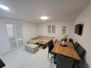 Apartments Aversu - 6