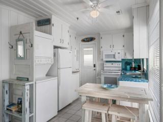 Margaritaville home - Carolina Beach - 7